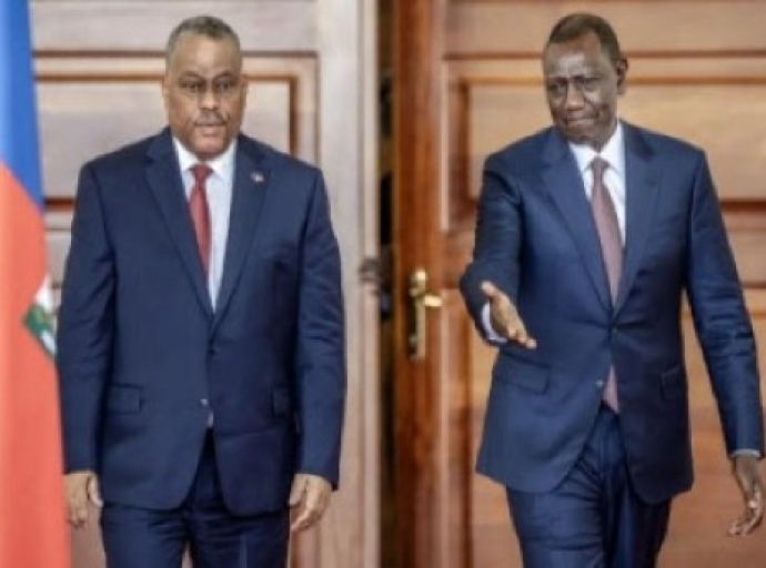 President William Ruto (right) and Haiti Prime Minister Garry Conille at the joint news conference at the the State House in Nairobi