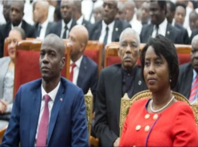 Haiti’s assassinated former President Jovenel Moise sits with his wife Martine during his swearing-in ceremony in parliament in Port-au-Prince, Haiti, February 7, 2017 (File Photo)