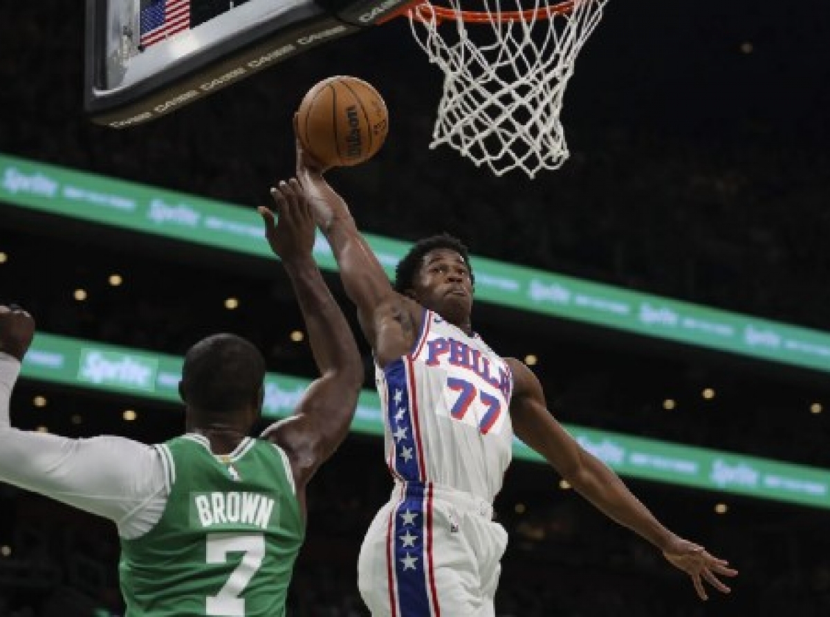 Bahamian VJ Edgecombe’s Historic Night Carries 76ers Past Celtics 111-97