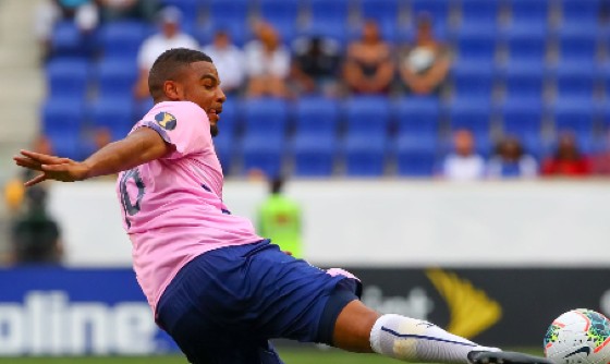 Dante Leverock makes a clearance during the 2019 CONCACAF Gold Cup.