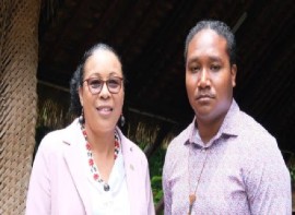 President of Dominica Sylvanie Burton and Carib Chief, Lorenzo Sanford (UN Photo)