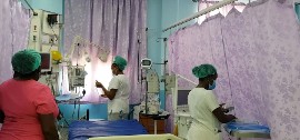 Nurses at work in the Caribbean. (Image courtesy of PAHO)