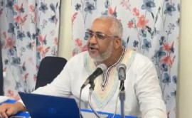Founder and coordinator of Minority Rights Dominica (MiRiDom), Daryl Phillip, speaking at news conference following High Court ruling. (CMc Photo)