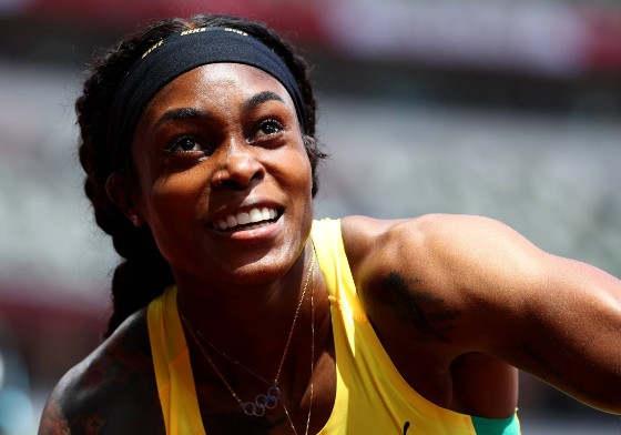 Thompson-Herah after winning gold in the 200m at the Tokyo 2020 Olympics. (Photo: Reuters/AFP-JIJI)