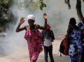 Haitians fleeing violence in their country (File Photo)