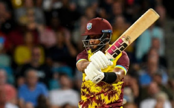 Shai Hope … struck a run-a-ball unbeaten 43.