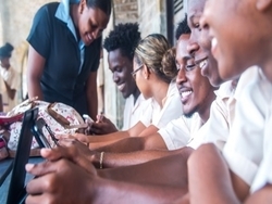 Caribbean students will help the connection future. Photograph by World Bank