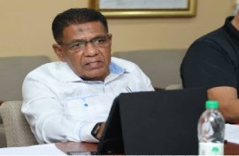 Agriculture Minister Zulfikar Mustapha held talks Monday with representatives of the Private Sector Commission (PSC)