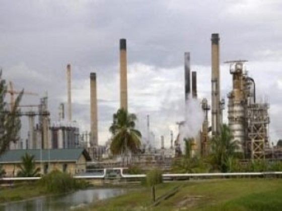 Petrotrin oil refinery (File Photo)