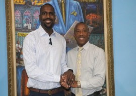 Dr. Ronnie Yearwood and Ralph Thorne in show of unity as DLP looks forward to governing Barbados in the near fuuture